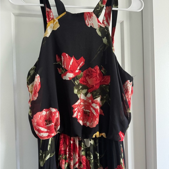 Long Formal Rose Gown, size 8, great condition - Picture 4 of 4